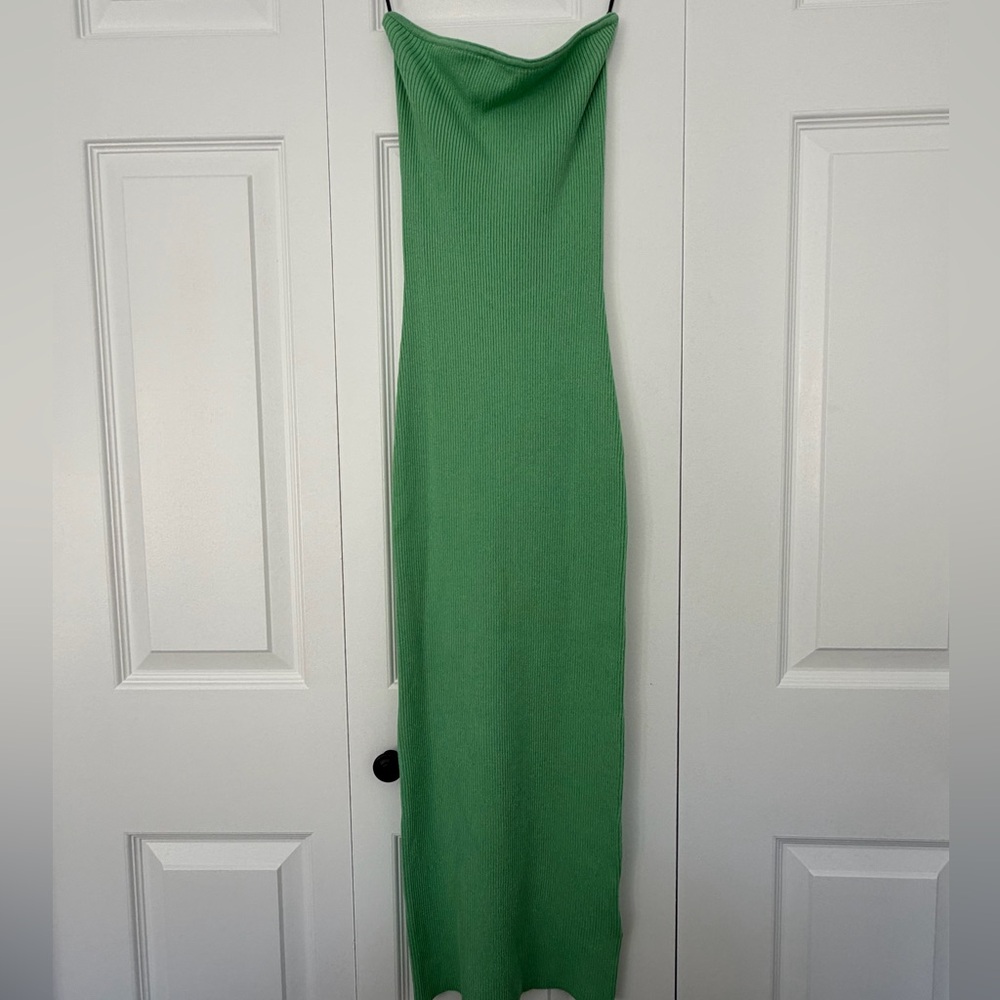 H&M Green Ribbed Strapless Bodycon Dress